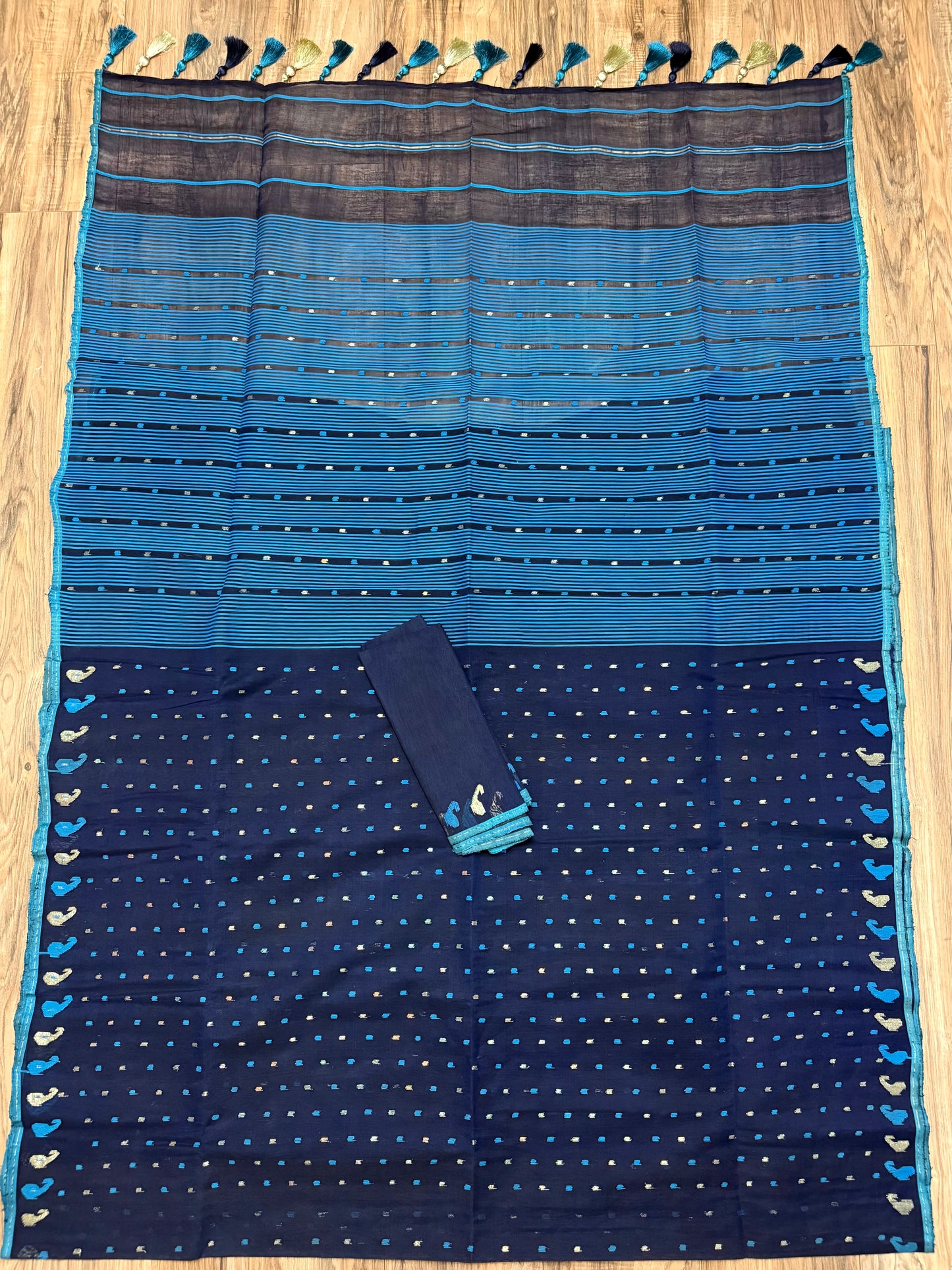 Original Dhakai Jamdani Saree - Navy Blue