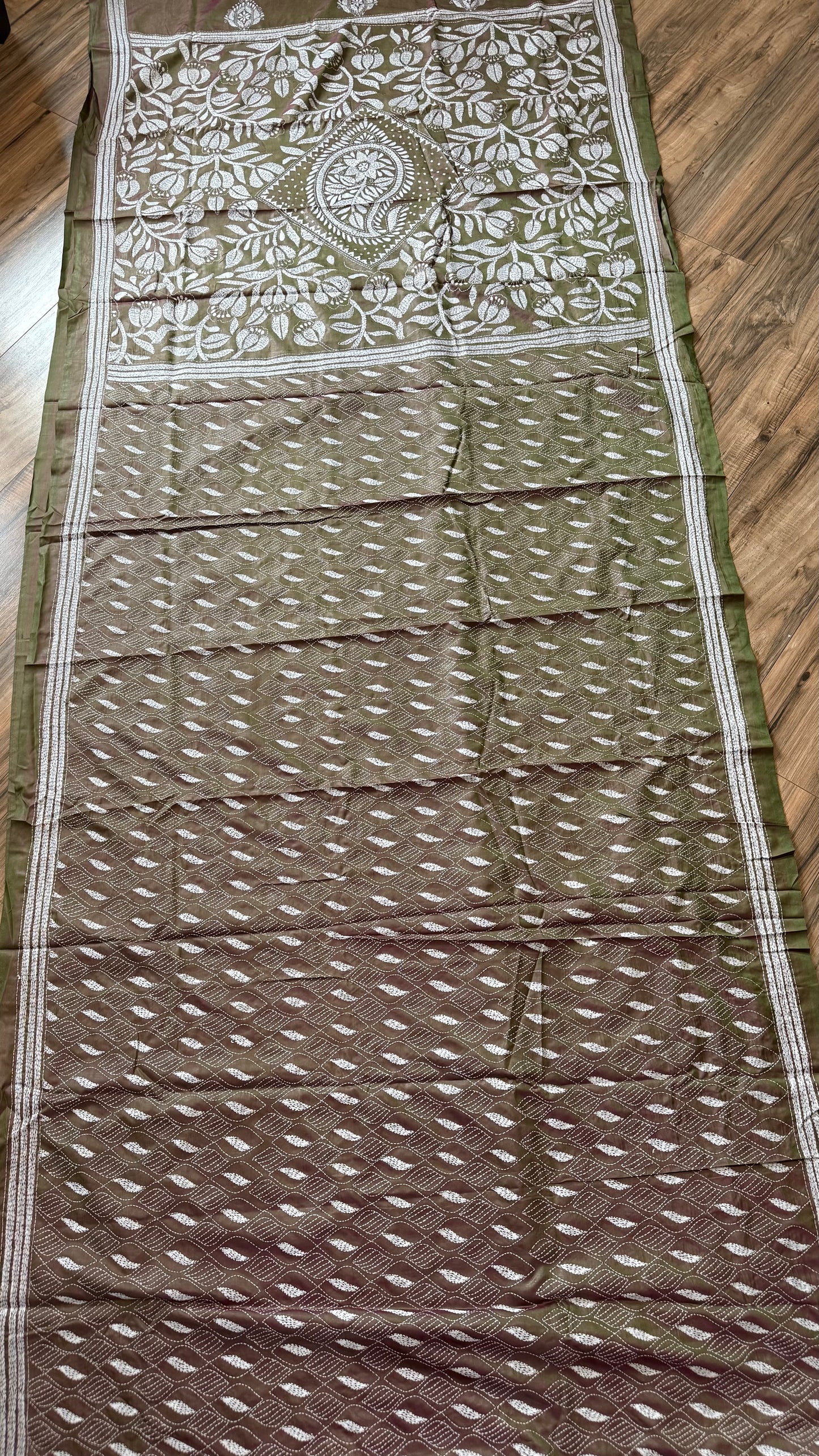 Duel Tone Olive Bangalore Silk Kantha Saree