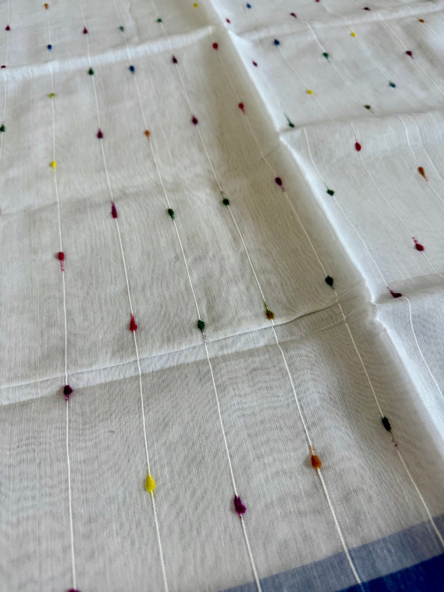 Tangail Halfsilk Khesh Saree, White -pink border