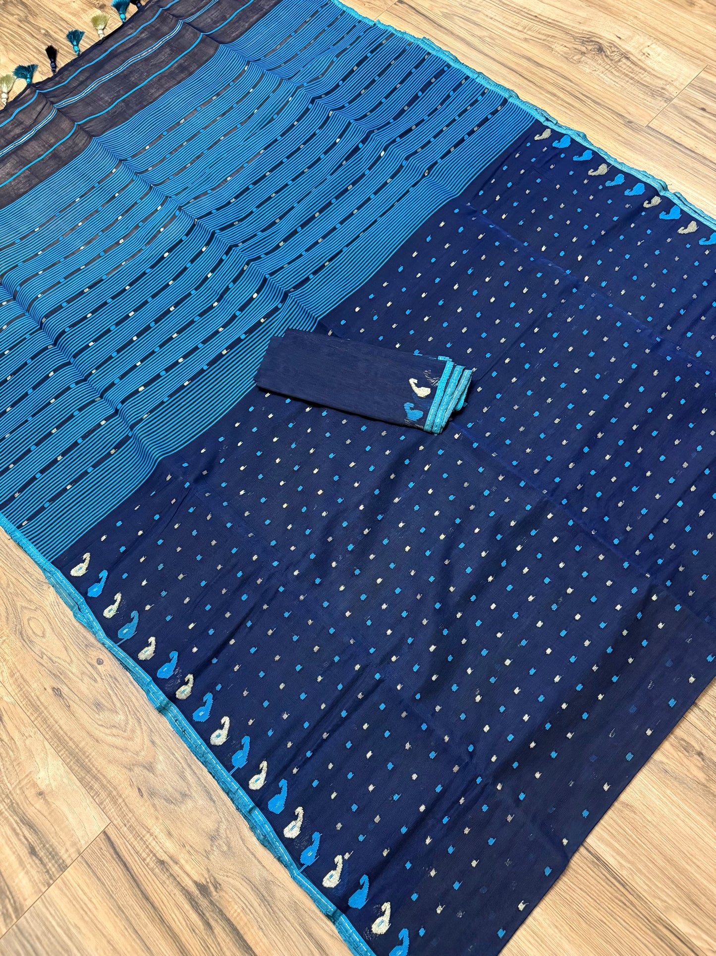 Original Dhakai Jamdani Saree - Navy Blue