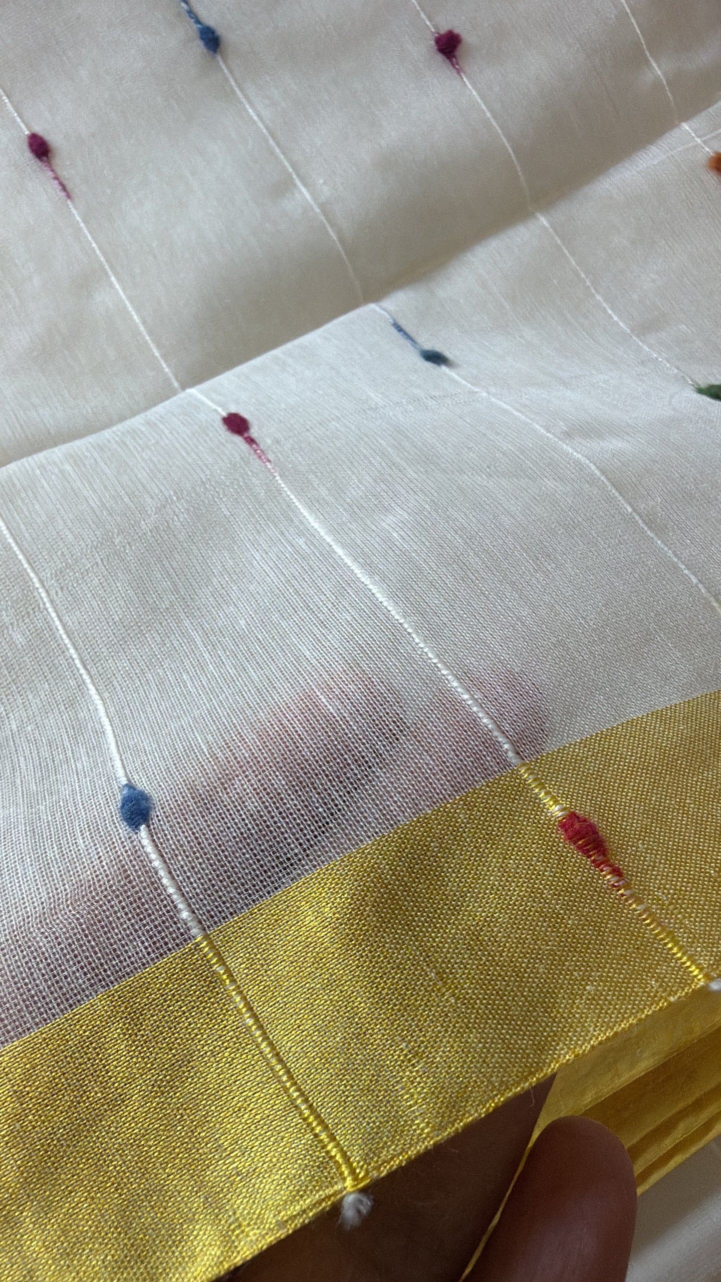Tangail Halfsilk Khesh Saree, White -pink border