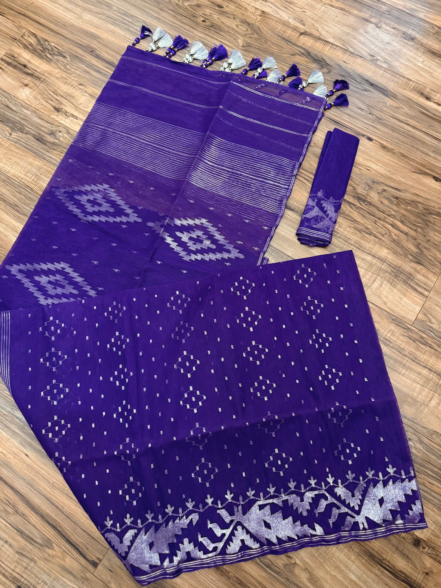 Purple Original Dhakai Jamdani Saree - Handloom Classic