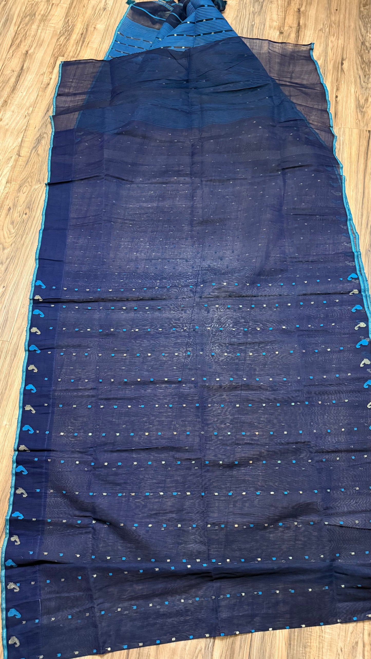 Original Dhakai Jamdani Saree - Navy Blue