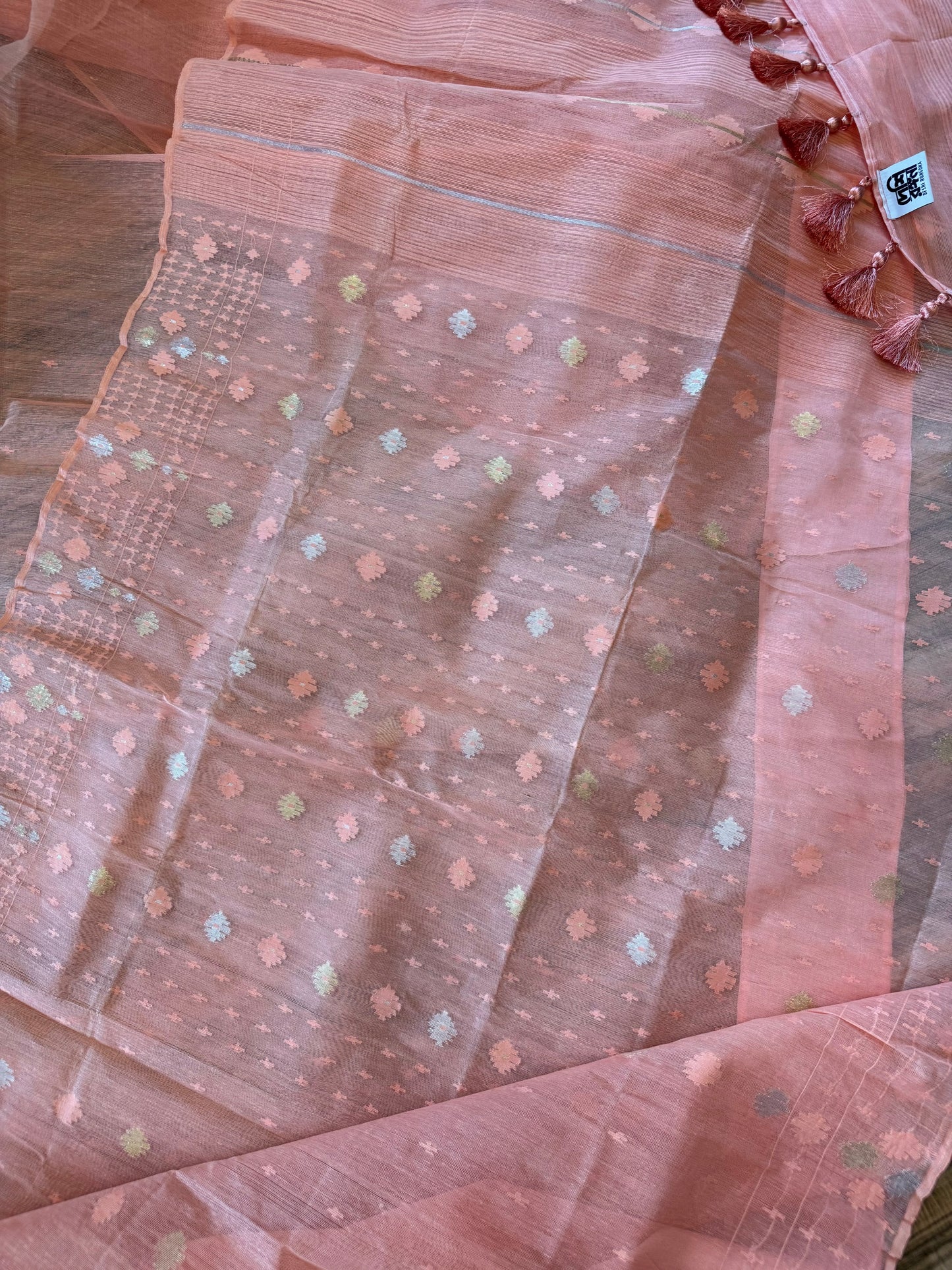 Handwoven Dhakai Jamdani Saree – Peach Halfsilk