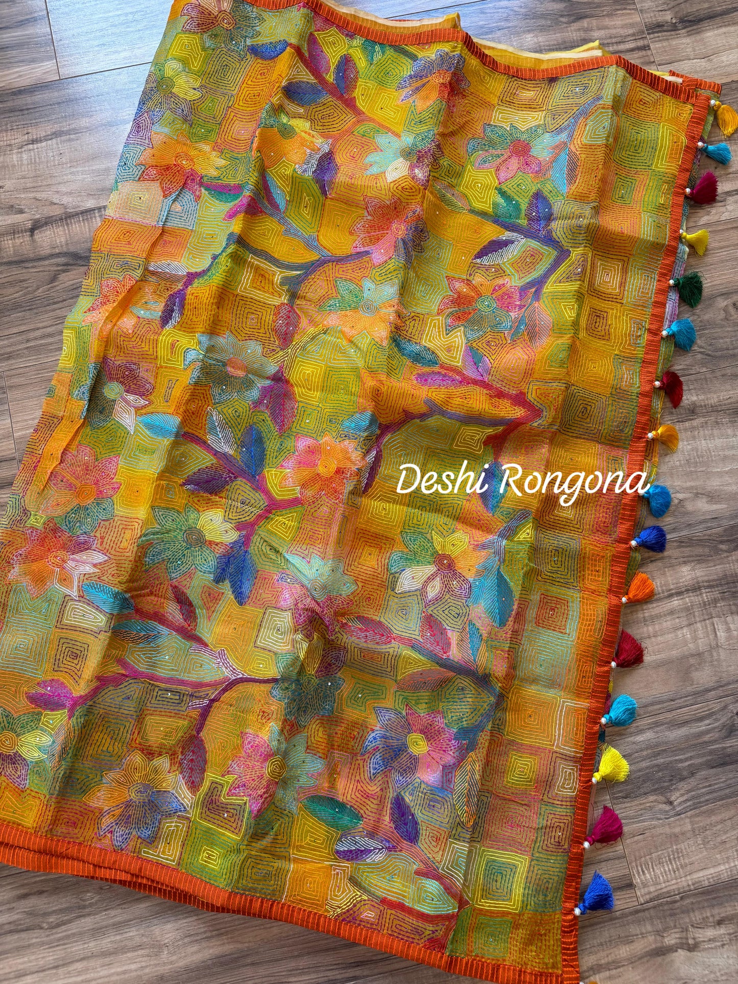 Pure Moslin Saree with Hand kantha and Handpaint