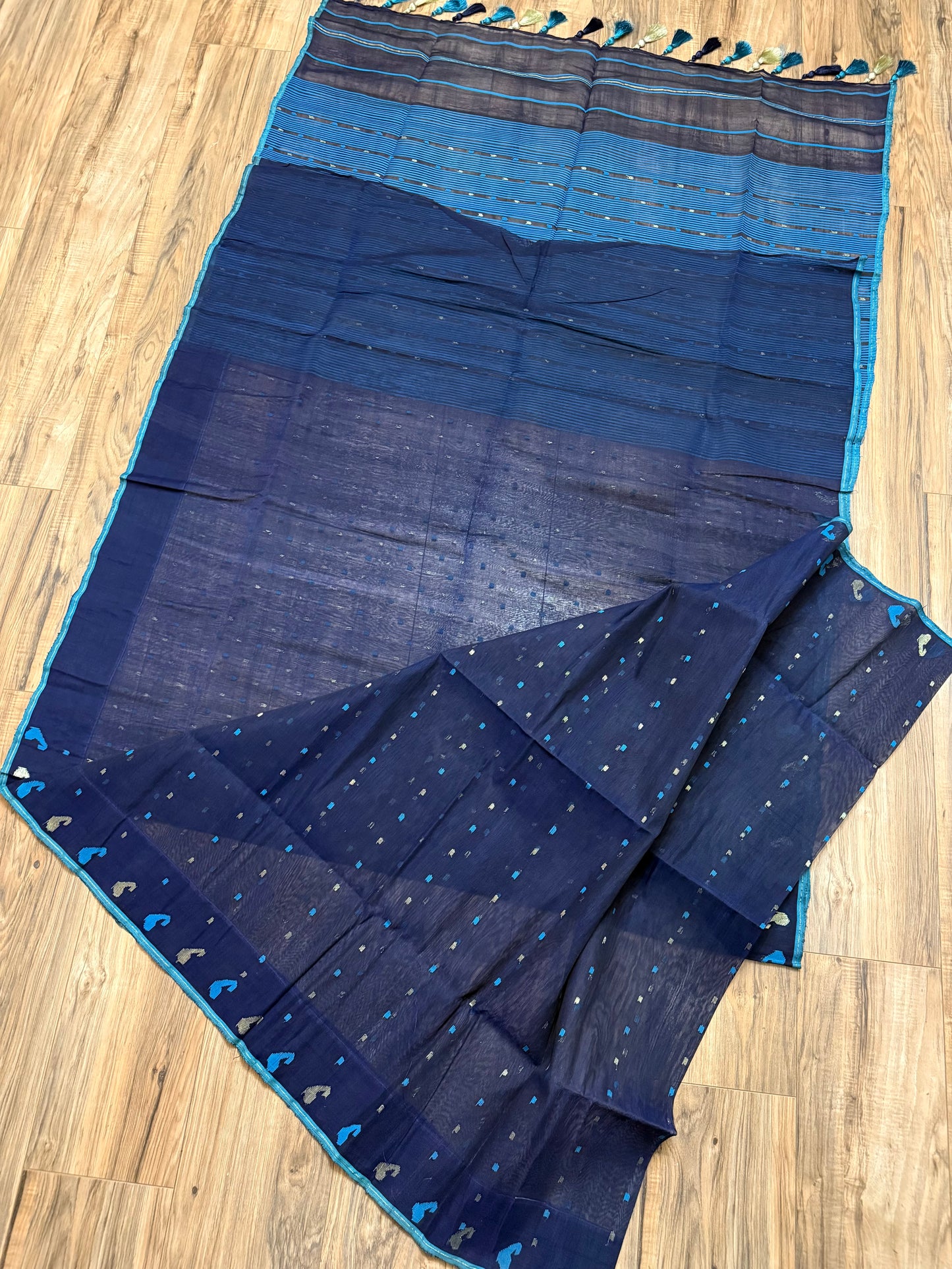 Original Dhakai Jamdani Saree - Navy Blue