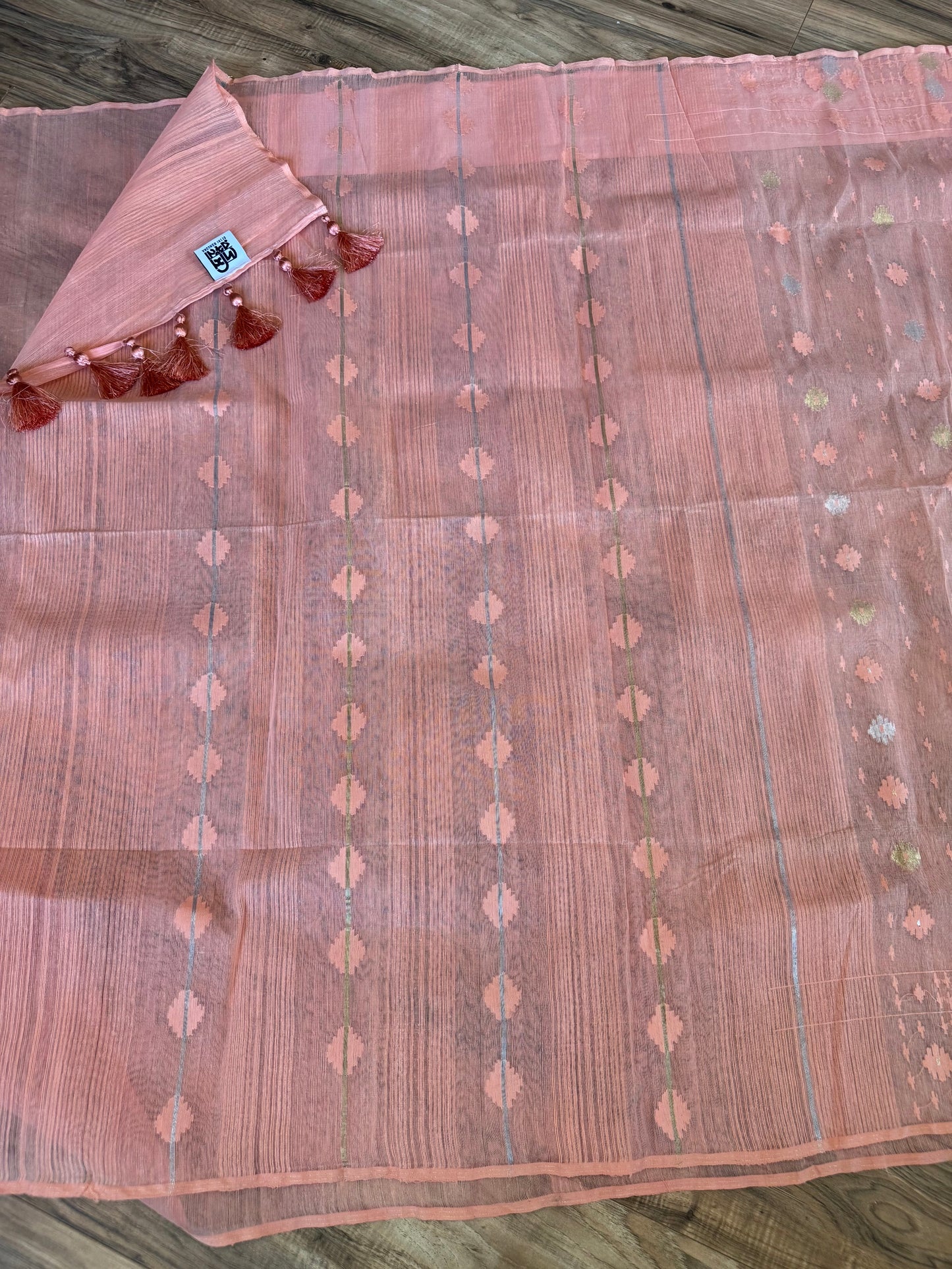 Handwoven Dhakai Jamdani Saree – Peach Halfsilk