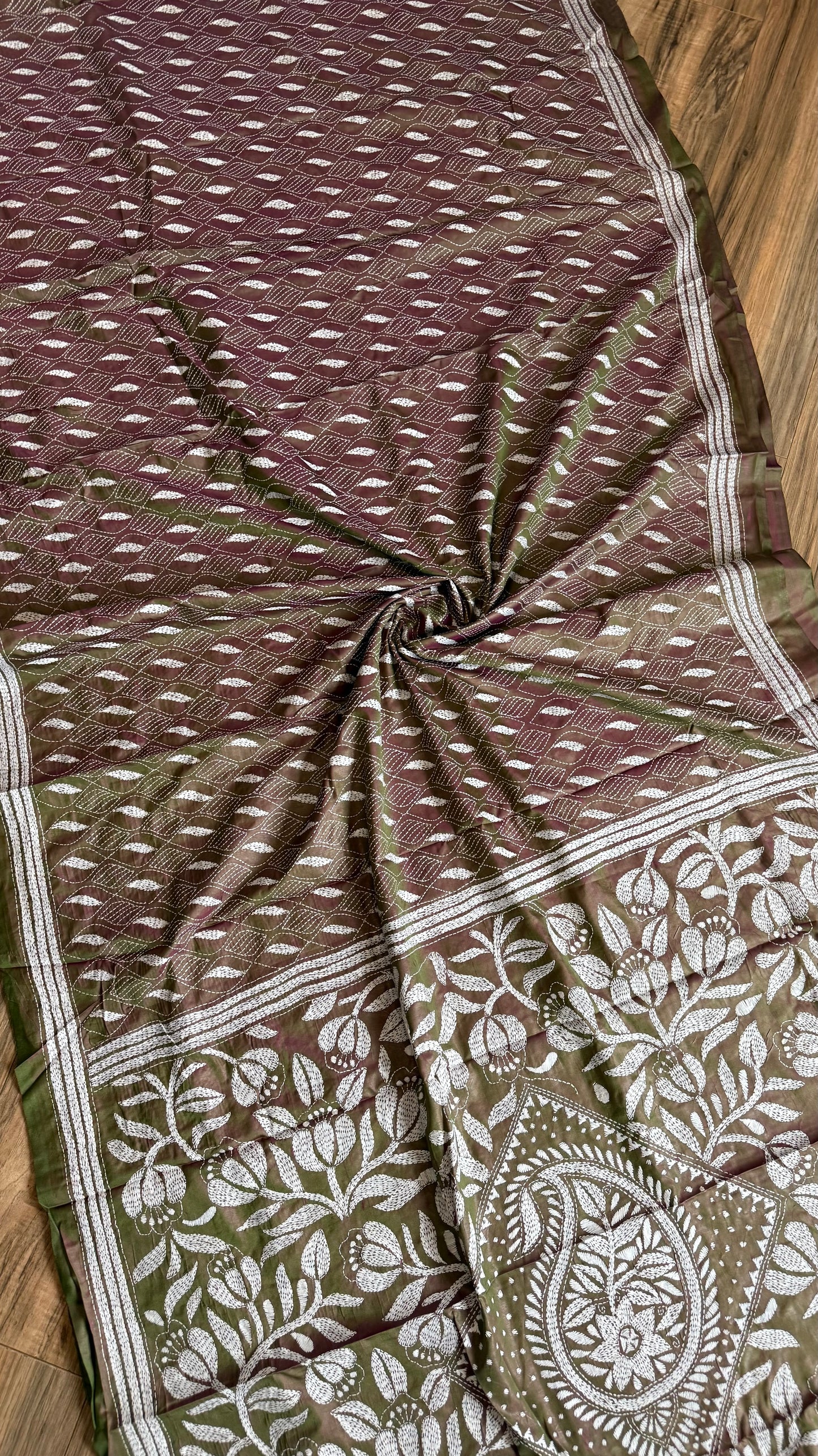 Duel Tone Olive Bangalore Silk Kantha Saree