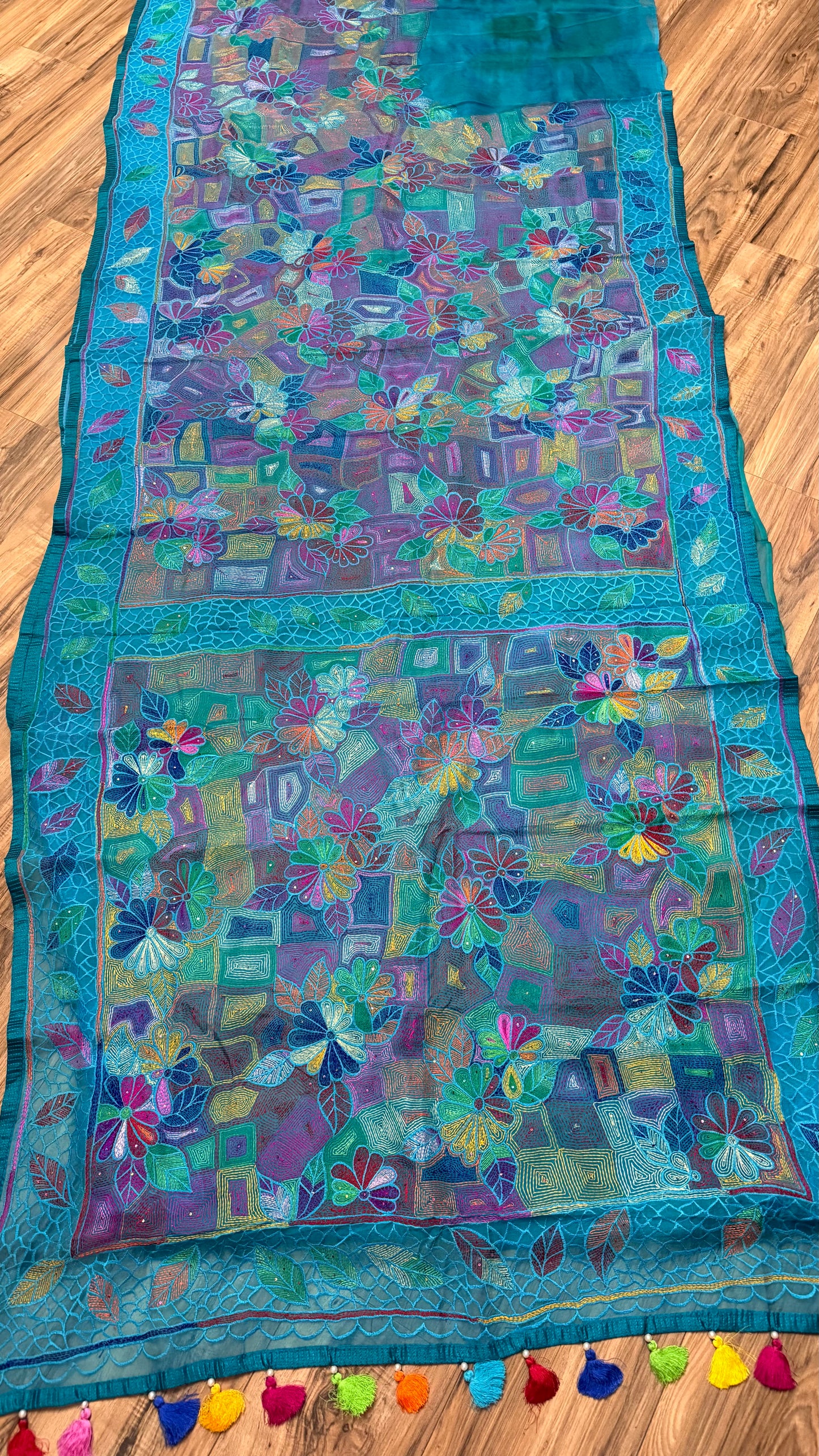 Pure Moslin Saree with Hand kantha and Handpaint