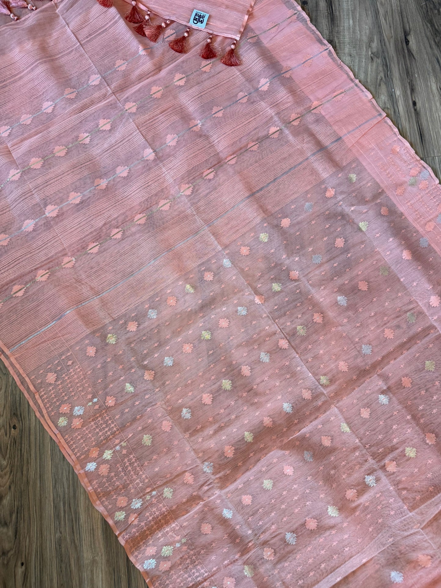Handwoven Dhakai Jamdani Saree – Peach Halfsilk
