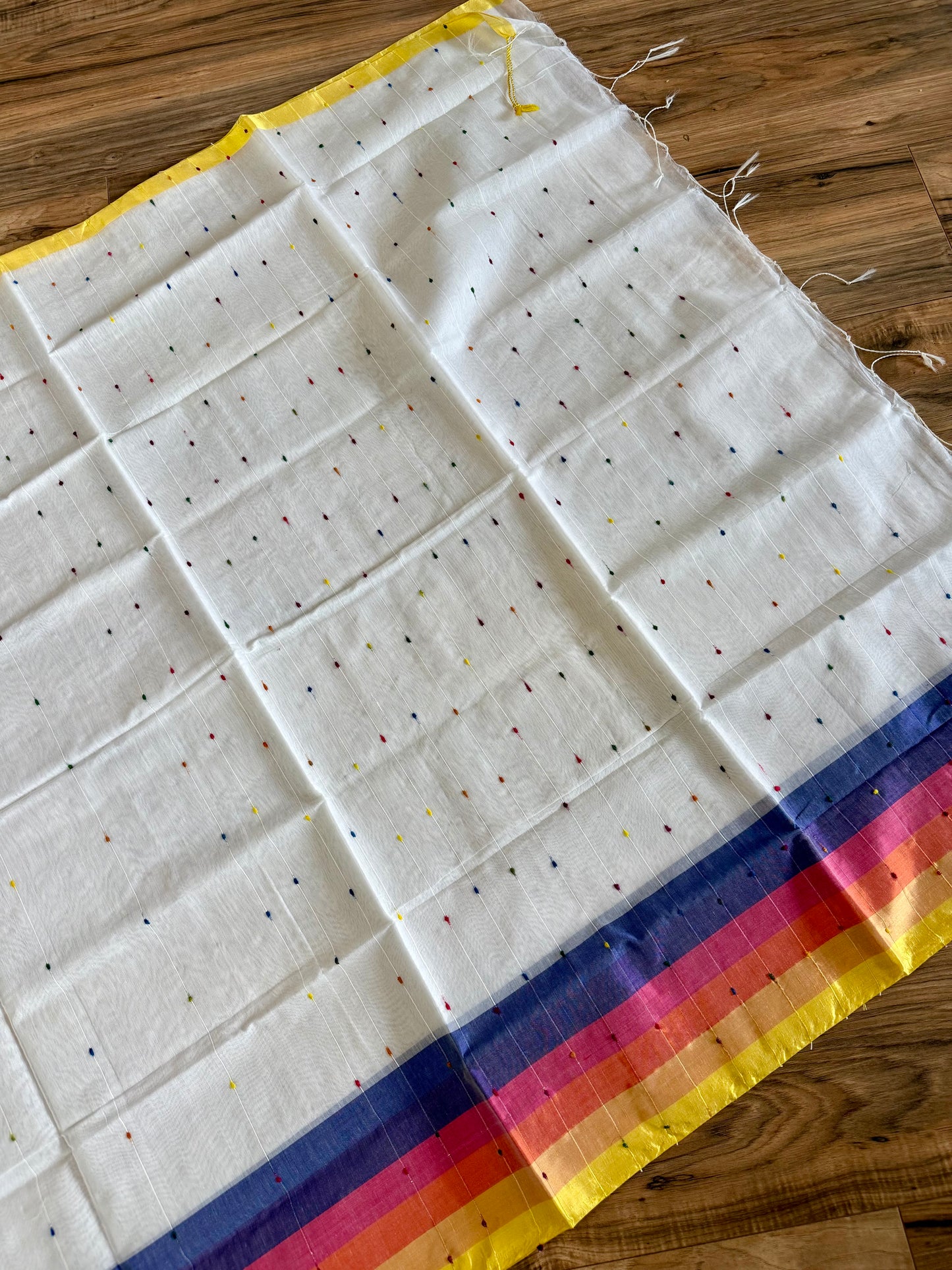 Tangail Halfsilk Khesh Saree, White -pink border