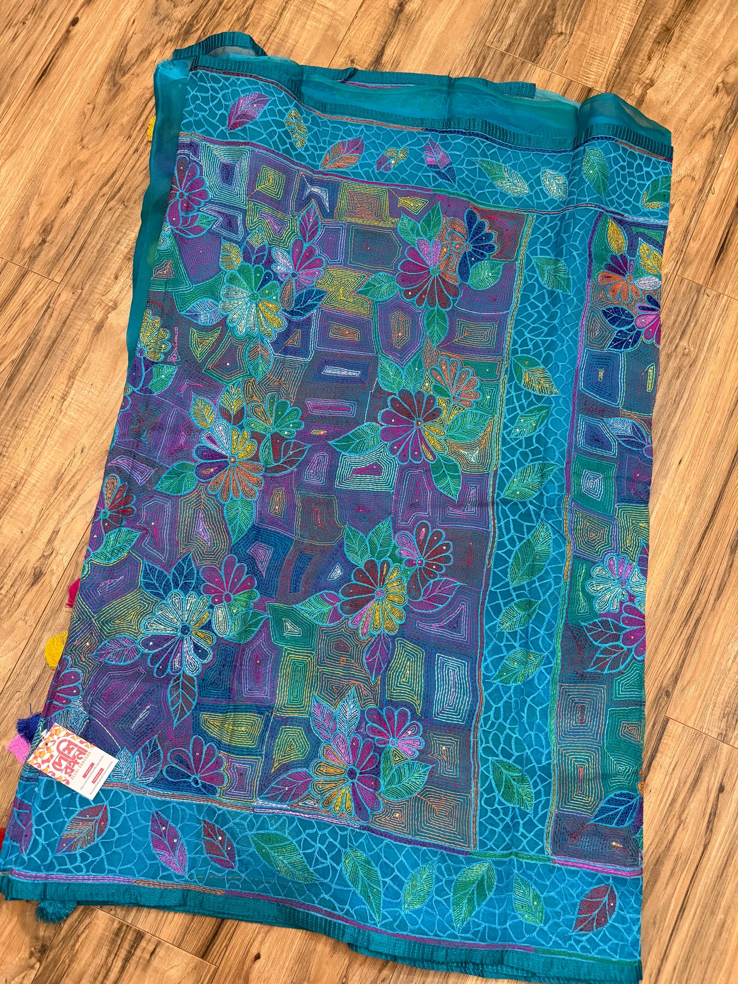 Pure Moslin Saree with Hand kantha and Handpaint