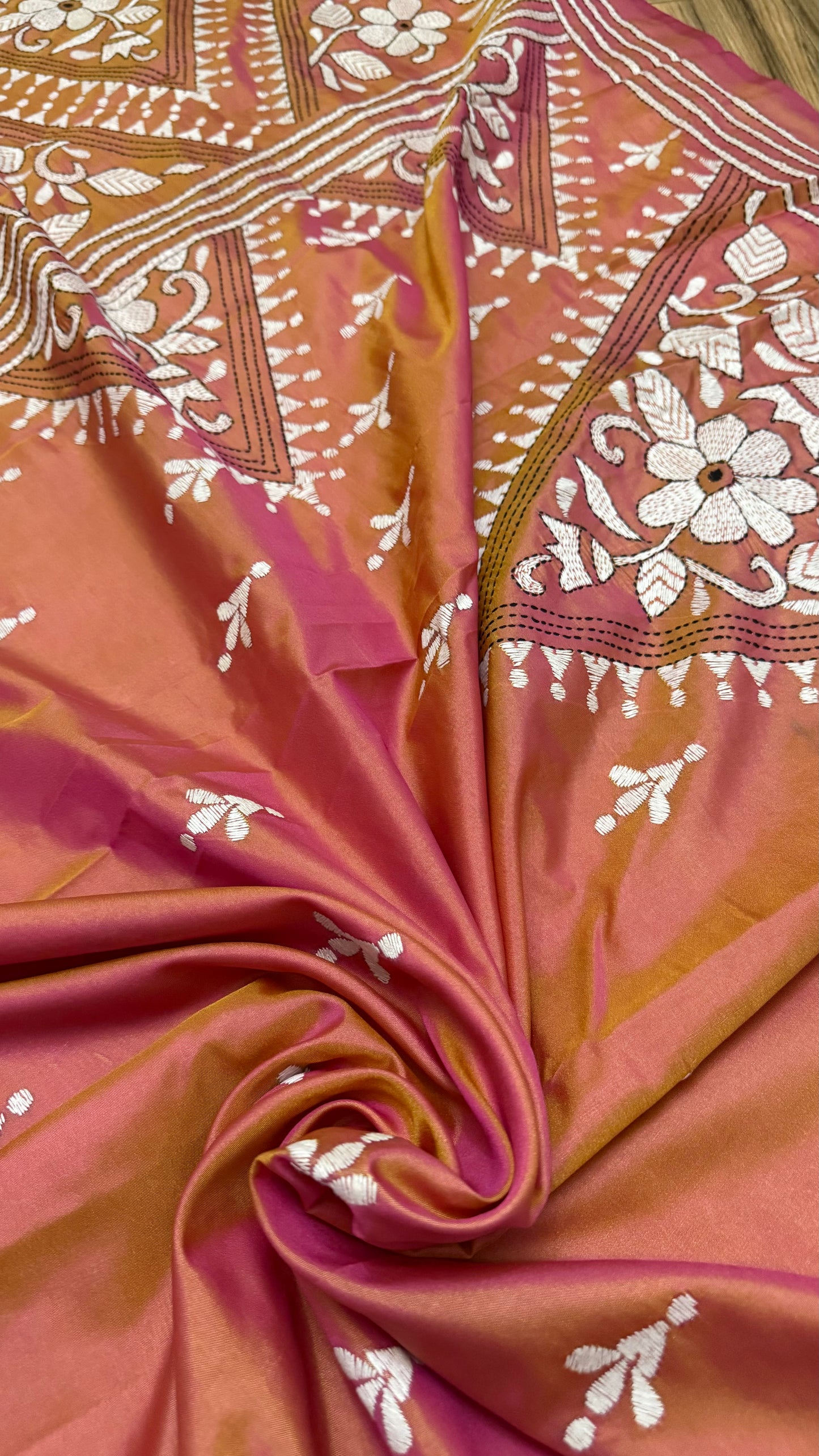 Coral Pink Duel Tone Bangalore Silk Kantha Saree