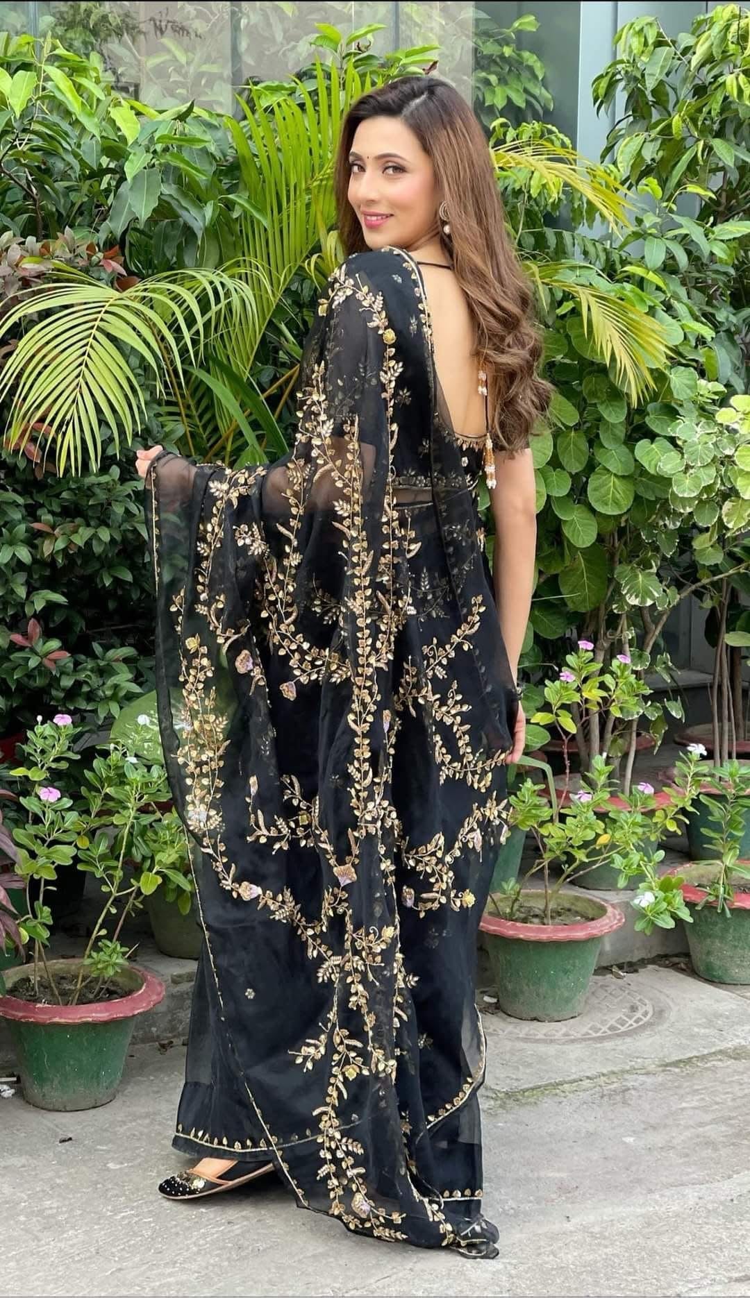 Original Moslin Hand Karchupi work Saree, Black