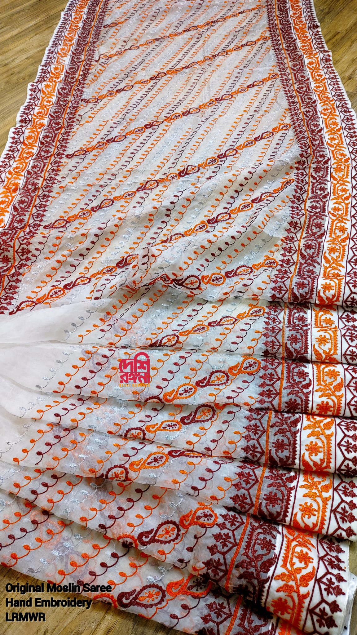 Original Moslin Hand Embroidery work Saree, Off white
