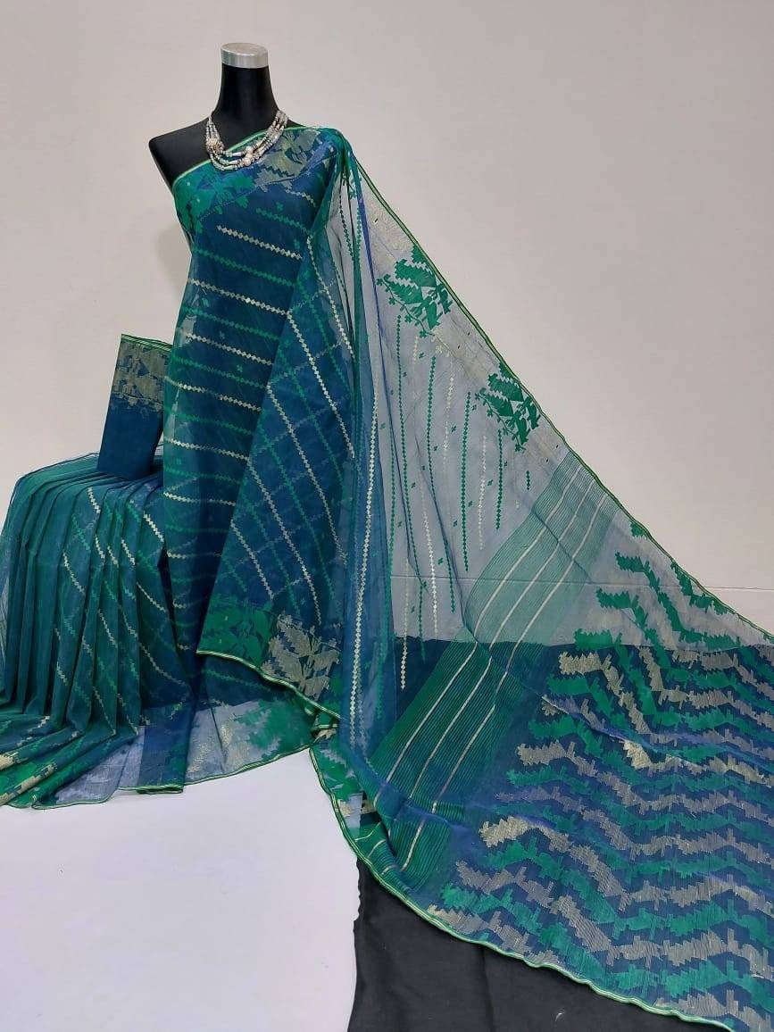 Dhakai Handloom Jamdani Saree,Beautiful Peacock color with thread work  allover,100 count thread, Traditional,Elegant,Classy Saree